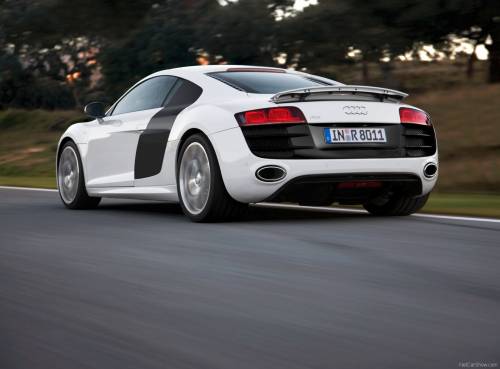 Ауди R8 фото